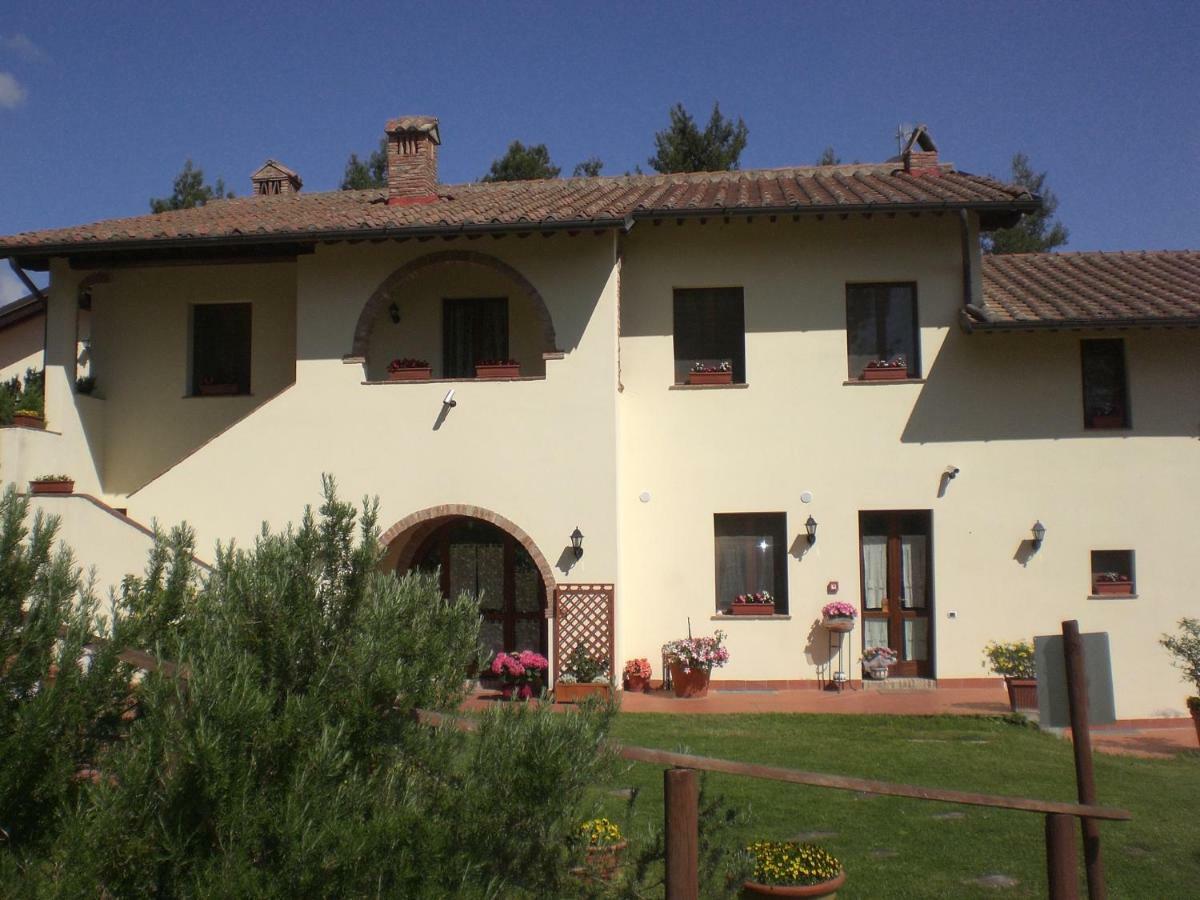 Agriturismo Santa Barbara Сан Миниато Екстериор снимка