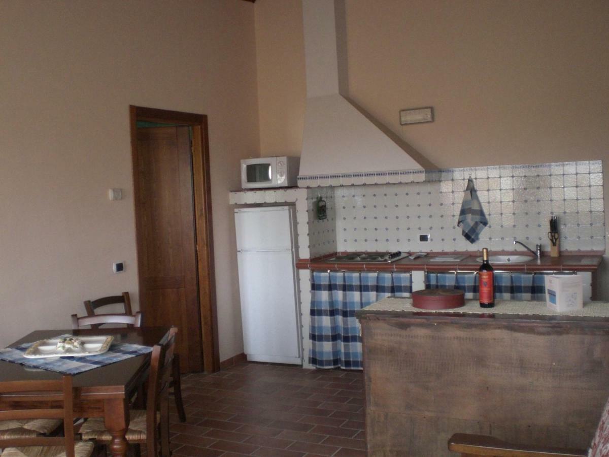 Agriturismo Santa Barbara Сан Миниато Екстериор снимка